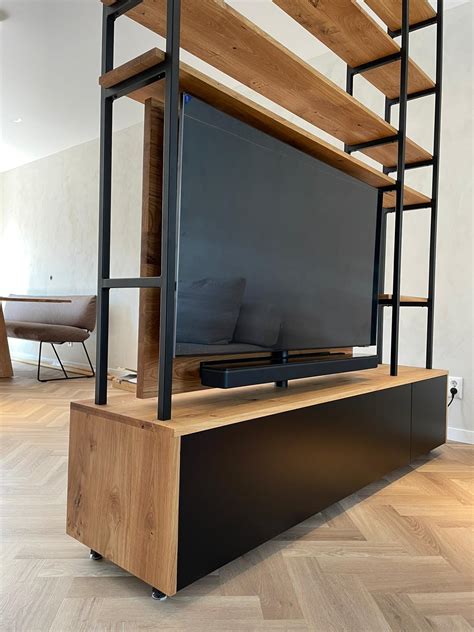 roomdivider met draaibare tv standaard wortelwoods