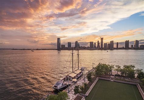 waterfront destinations   york city conde nast traveler