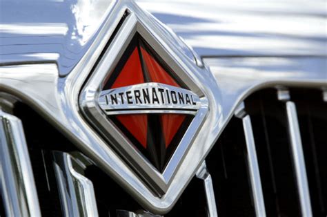 international logo truck bus news