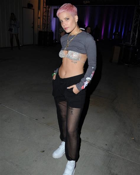 halsey sexy 10 photos thefappening