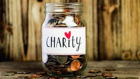 charity charitable giving rises  record philanthropy report