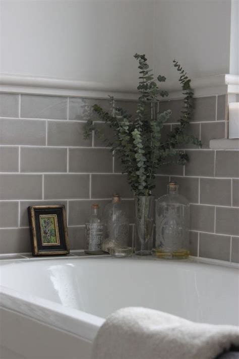 grey  white bathroom tile ideas  pictures