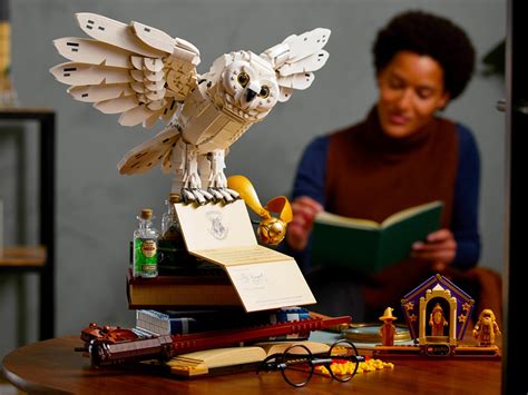 Head Back To Hogwarts With This 3 000 Piece Lego Harry