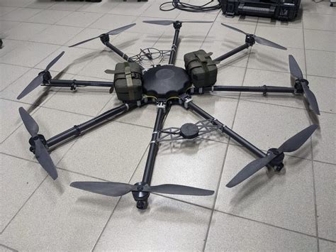 hundreds  switchblade drones     ukraine