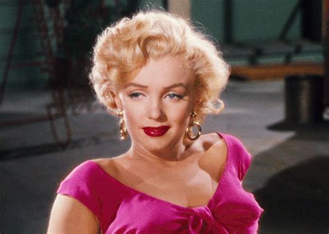 Vintage Blog Marilyn Monroe Beauty Portrait