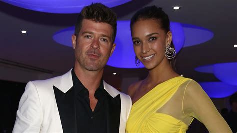 robin thicke and his 21 year old girlfriend share sexy