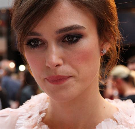 Keira Knightley An English Actress Sizzling Superstars