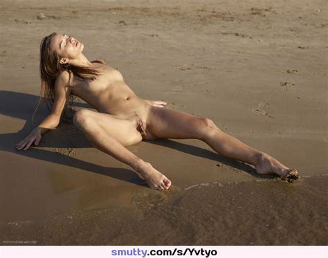 public beach hegre free nude pictures
