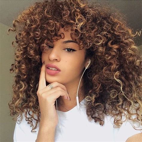 the curl definition on this curly hair is crazy curly