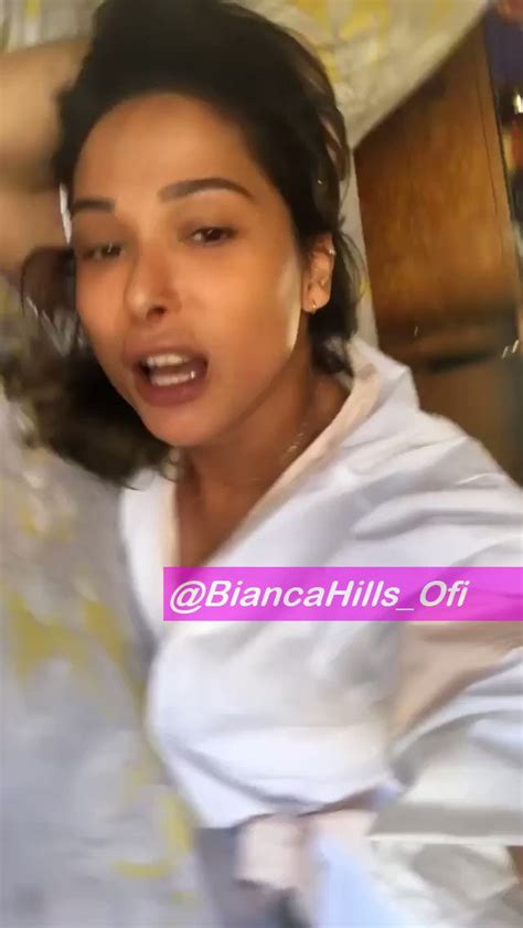 Bianca Hills 🇧🇷 🇬🇷 🇪🇺 ️ On Twitter Biancahills Biancahills Ofi