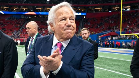 Patriots Owner Robert Kraft Charged In Florida Prostitution