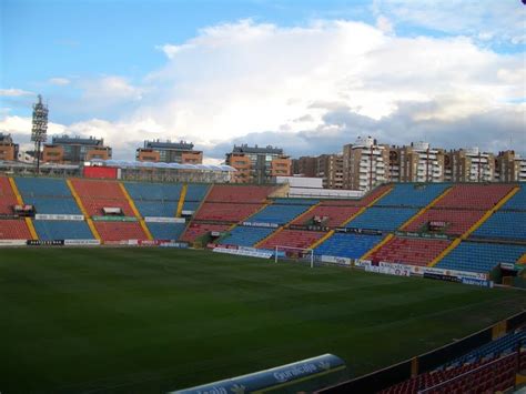 live football estadio ciudad de valencia stadium