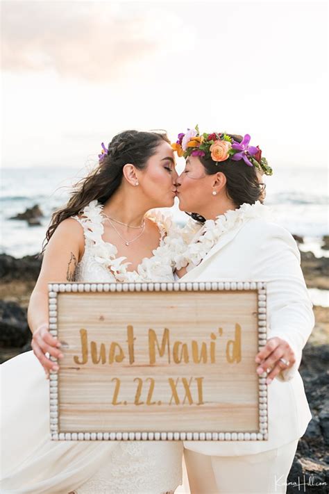 Marry Me By The Sea Sarah And Alisha S Maui Wedding