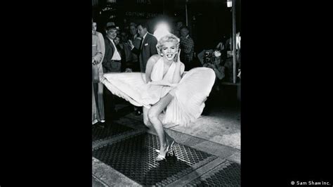 the photographer behind marilyn monroe′s most iconic photo arts dw
