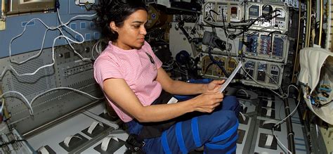 Space Gynaecologist Dr Varsha Jain Is The Menstrual Health Champion