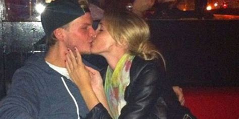 Avicii S Ex Girlfriend Wrote An Absolutely Heartbreaking