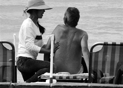 Romantic Beach Massage Serena And Raymond At Freddie S Bea… Flickr