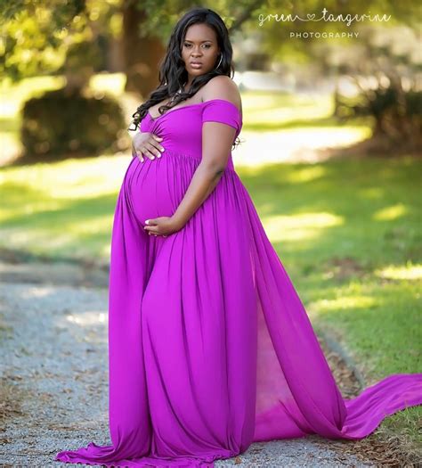 black women maternity shoot