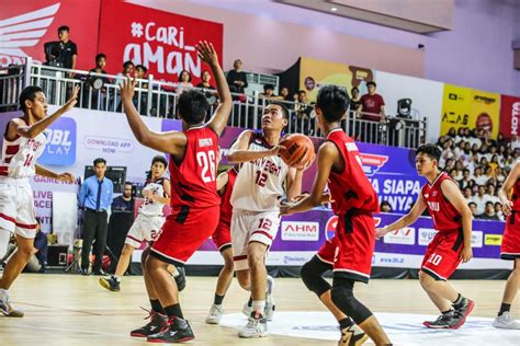 Kemenangan Sman 68 Jakarta Dan Double Double Randika Si Kapten Tim Dbl Id