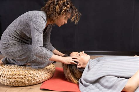 Ayurvedic Massage And Body Therapy Course National Institute School
