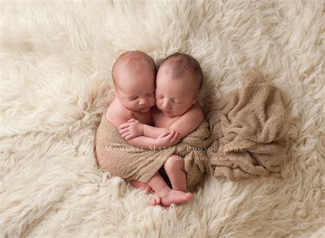 day twins newborn twins newborns toddler  baby  newborn