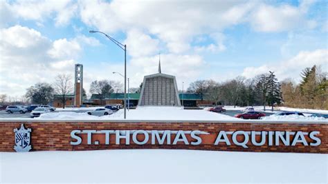 elpd investigates bomb threat directed  st thomas aquinas school