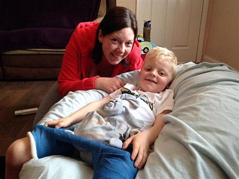 Worcester Mother Lifts 39 Stone Tree Trunk Off Son S Leg Daily Mail