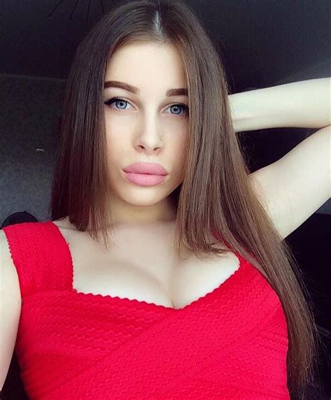 russian girls on twitter russian women in super hot red