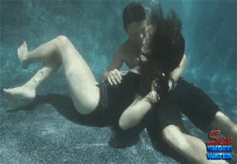 Underwater Erotic And Hardcore Video S Page 143