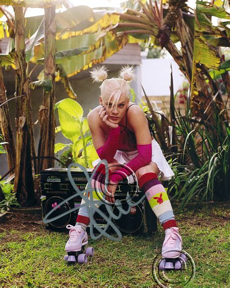 Pink Alecia Beth Moore Autographed Signed Photo 8 X 10 Print Etsy