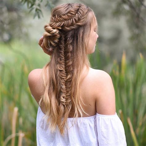 27 prettiest half up half down prom hairstyles for 2021