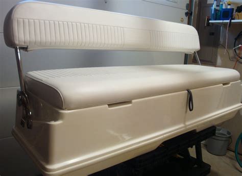 boston whaler aft bench seat  folding backrest  storage  hull