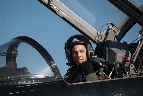 fighter pilot takes inspiration   heights  air force