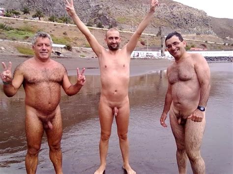 mature gay naked men image 48483