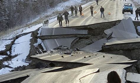 7 0 Magnitude Earthquake Hits Alaska Damaging Roads And Houses