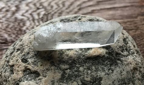 channeling quartz crystal channeling face time link activation etchings striations superior