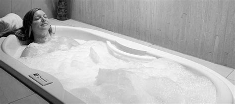 hydromassage bath spa escale sante