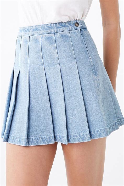 pin by randi on d mini skirts denim skirt outfits pleated mini