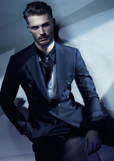 25 Best Armani Suits For Men