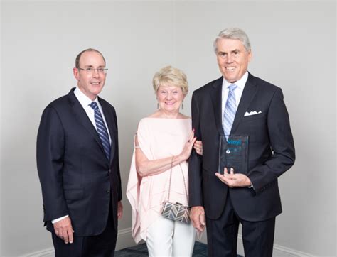 Vi Presents Industry Partner Of The Year Awards To Executive Leadership