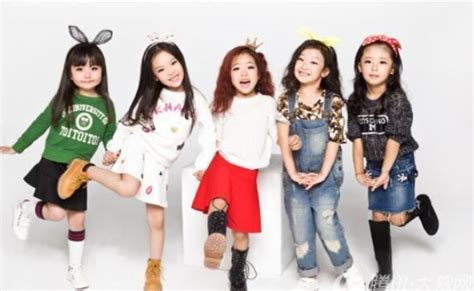 河南小萝莉组合minigirls爆红 最小仅4岁半 东方ic图片频道 东方新闻 东方网