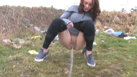 girls pissing in field free xshare free porn f6 xhamster