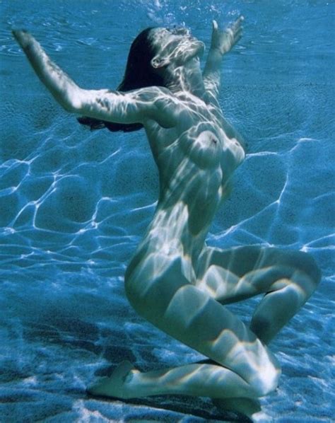 beautiful naked underwater nudeshots