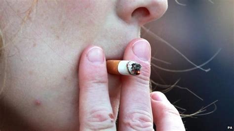 hull   highest number  youth smokers  england bbc news