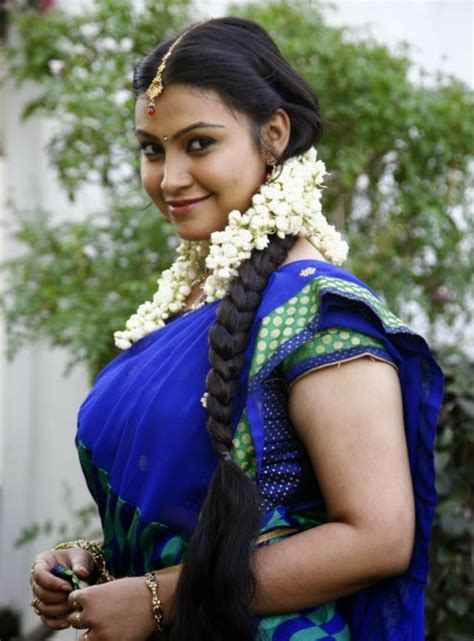 aa intlo deyyam unda tamil movie actress varsha pandey latest spicy saree stills