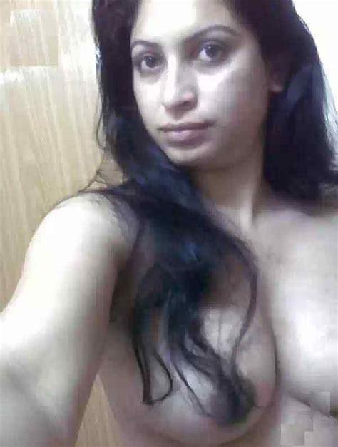 beautiful bhabhi teasing and seducing lover with her sexy