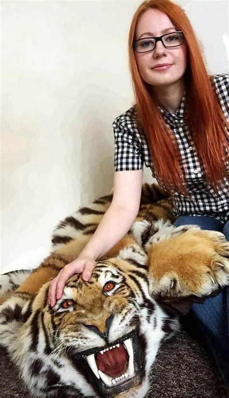 Woman Attempting To Sell Endangered Tiger Online Rugs Avoids Jail
