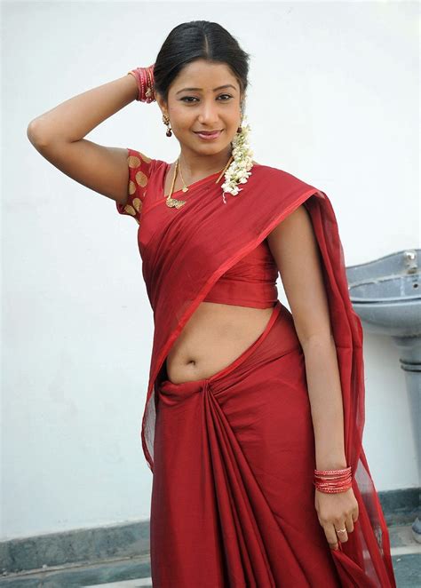 dressing below navel saree reshmi in hot navel saree