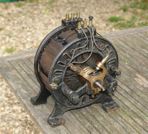 fileancien moteur  courant alternatif bobine en anneau au statorjpg wikimedia commons