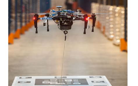 drones autonomously manage warehouse inventory